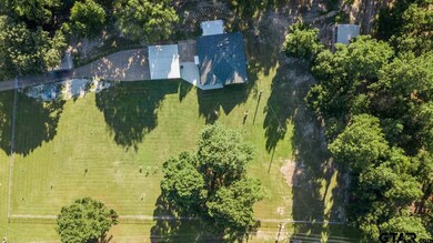 15593 Tucson Oaks Dr, Tyler, TX 75707 - photo 2