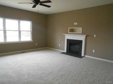 2806 Eagle Nest Ln unit 227, Nazareth, PA 18064 - photo 2