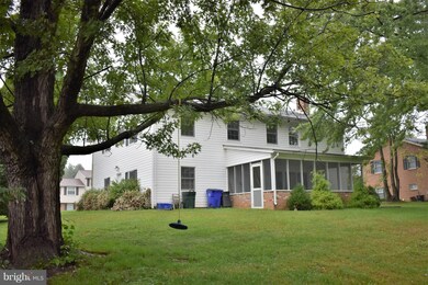 228 Glade Blvd, Walkersville, MD 21793 - photo 2