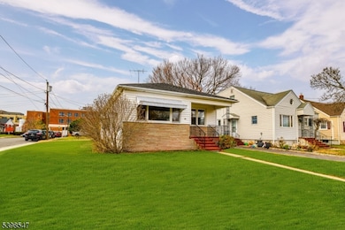 65 Eastern States Pkwy, Somerville, NJ 08876 - photo 2