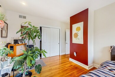 12 Buckingham St, Somerville, MA 02143 - photo 5