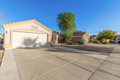 18043 N 111th Dr, Surprise, AZ 85378 - photo 2