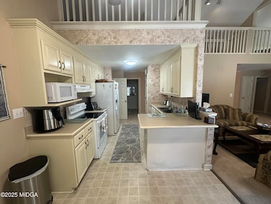 200 Autumn Trace Ct, Macon, GA 31210 - photo 5