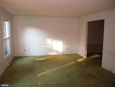 1221 Woodbrook Ln, Warminster, PA 18974 - photo 4