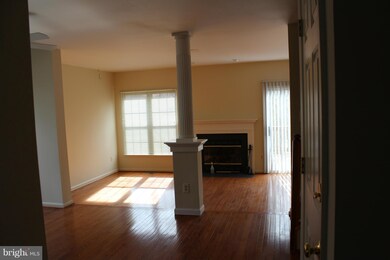 45563 Whitcomb Square, Sterling, VA 20166 - photo 6