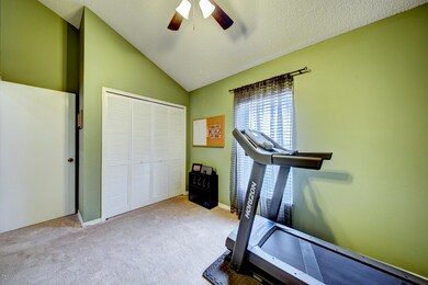 Front Bedroom Pic 2