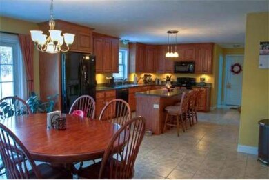 69 Dudley Rd, Oxford, MA 01540 - photo 6