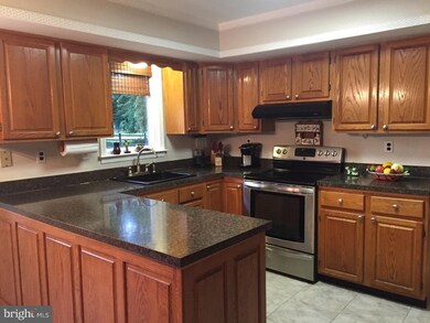 903 Naamans Creek Rd, Chadds Ford, PA 19317 - photo 6