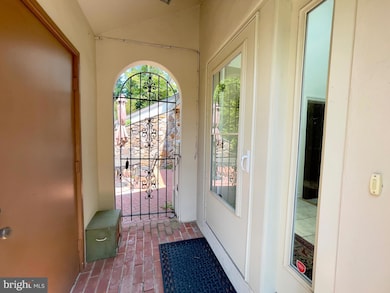 89 Oak Knoll Dr unit K89, Berwyn, PA 19312 - photo 2