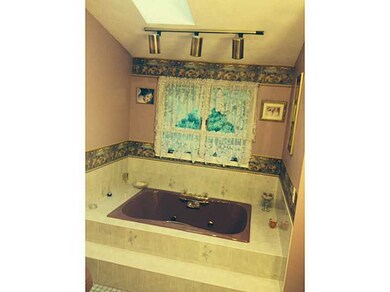 28 Hartford Pike, North Scituate, RI 02857 - photo 7