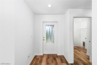 162 Blackstone Dr, Fort Myers, FL 33913 - photo 4