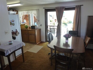 1673 SW Gails Ave, Chehalis, WA 98532 - photo 5