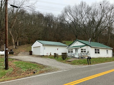 4910 Fowler Creek Rd, Covington, KY 41017 - photo 2