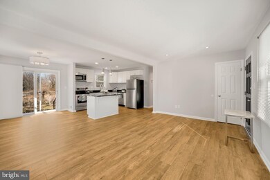 6018 Belwood St, District Heights, MD 20747 - photo 5