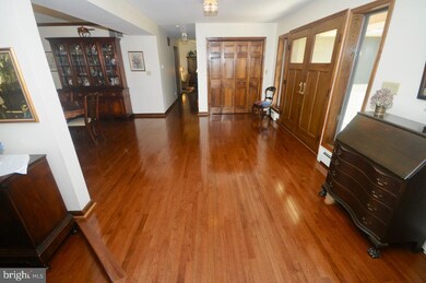 503 Sharp Dr, Mickleton, NJ 08056 - photo 5