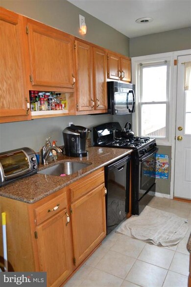 1078 Elm Rd, Halethorpe, MD 21227 - photo 2