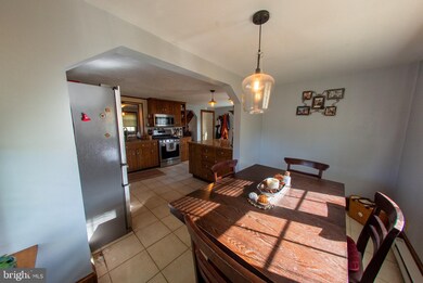 8047 Mentzer Gap Rd, Waynesboro, PA 17268 - photo 6