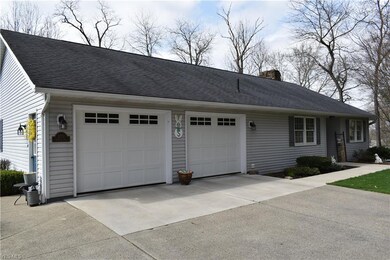 1270 Dehart Ave, Coshocton, OH 43812 - photo 2