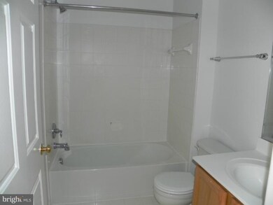 7217 Boscastle Ln, Hanover, MD 21076 - photo 3