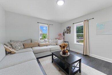 24 Elm St, Ludlow, MA 01056 - photo 4