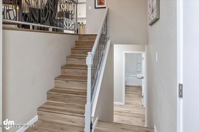 03-Front Entry_DMD_5038