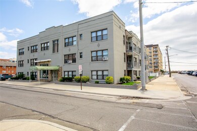 302 E Broadway unit 1A, Long Beach, NY 11561 - photo 2