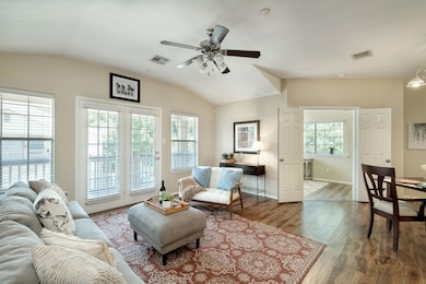 1310 W Parmer Ln unit 501, Austin, TX 78727 - photo 6