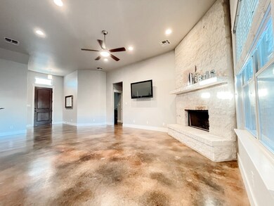 1209 Kyle Ln, Fredericksburg, TX 78624 - photo 3