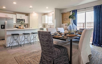 B_Kitchen and Dining