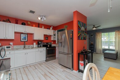 New Appliances & Granite Counters