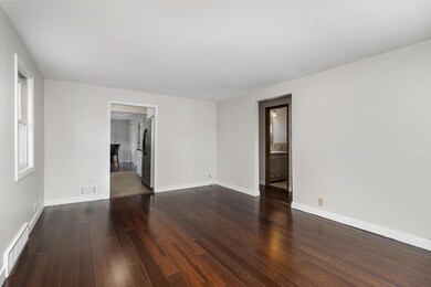 221 Fagen St, Dyer, IN 46311 - photo 4