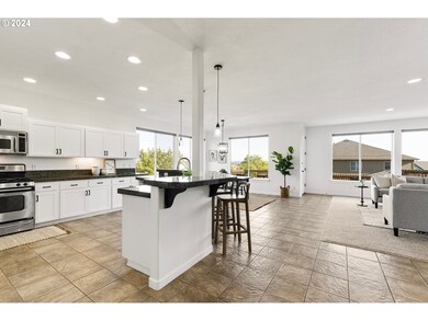 Kitchen/Living Room