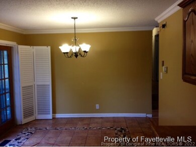 276 Ramona Dr, Fayetteville, NC 28303 - photo 3