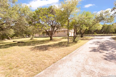 9112 Cap Mountain Dr, San Antonio, TX 78255 - photo 3