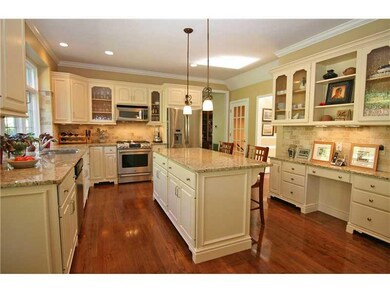 Kitchen. Custom cabinetry, granite counter tops, t