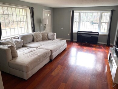 1 Old Meetinghouse Green, Norton, MA 02766 - photo 4