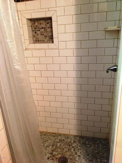 Shower stall