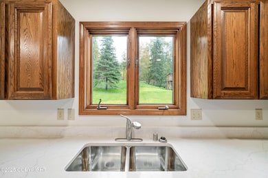 22410 Pharaoh Cir, Chugiak, AK 99567 - photo 5