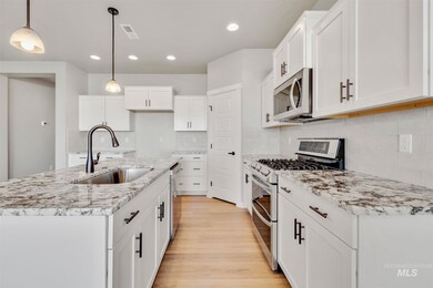 8528 E Drover Loop, Nampa, ID 83687 - photo 5