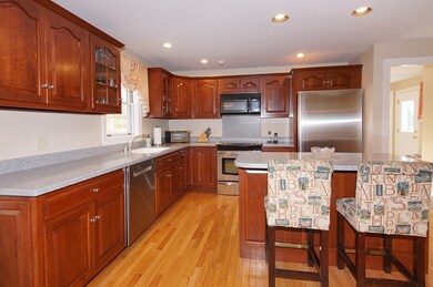 33 Willow Brook Rd, Holden, MA 01520 - photo 5