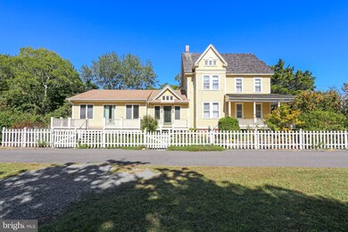 110 Locust St, Tuckerton, NJ 08087 - photo 4