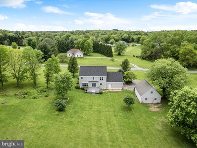 257 Omni Way, Shenandoah Junction, WV 25442 - photo 5