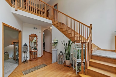 406 Catkins Way, Cary, IL 60013 - photo 4