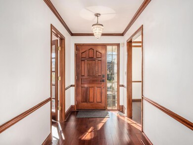 Foyer Entry