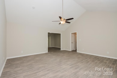 148 Millstone Dr, Statesville, NC 28625 - photo 4