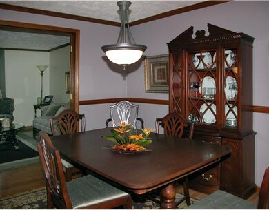 276 Gerrie Dr, Pittsburgh, PA 15241 - photo 5