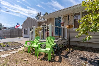 121 Dennett Rd, Kittery, ME 03904 - photo 3