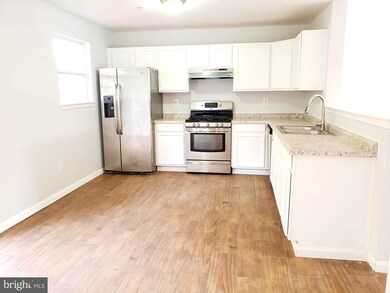 10512 Vista Gardens Dr, Bowie, MD 20720 - photo 3