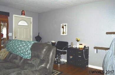 909 Plymouth Dr NE, Keizer, OR 97303 - photo 6