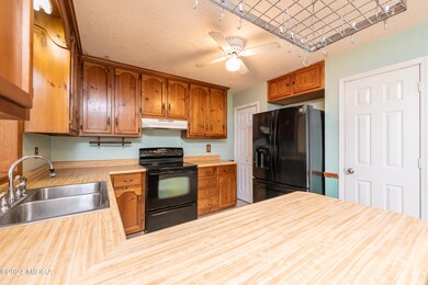 Kitchen2